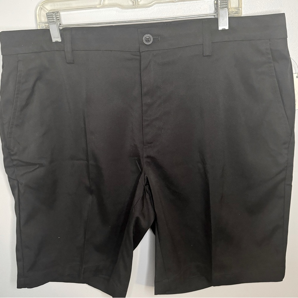 Amazon Essentials Chino Black Golf Slack Uniform Shorts 40W NWT